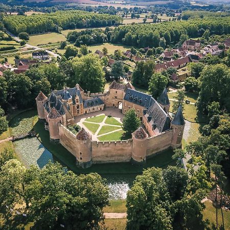 Chateau D'Ainay-Le-Vieil Buitenkant foto